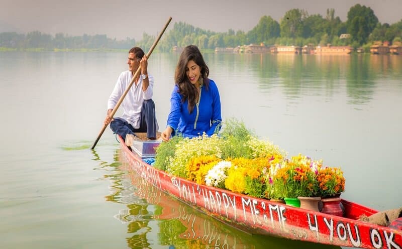 Explore Kashmir